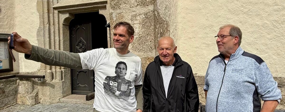 fa31b008-4438-4db4-9ba8-f8525d8fff4e